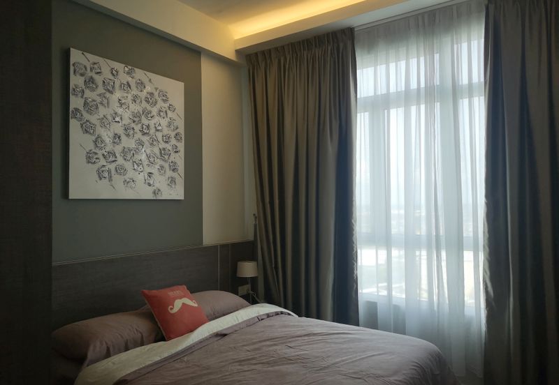 Freehold, Level 22, 3 Bedrooms Condo for Sale  