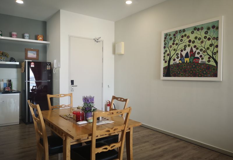 Freehold, Level 22, 3 Bedrooms Condo for Sale  