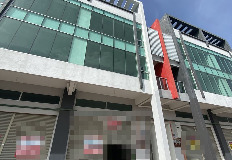 Klebang Brand New Facing Main Road Shoplot To Rent