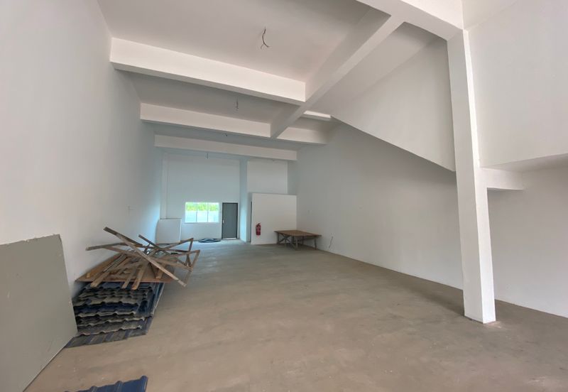 Klebang Brand New Facing Main Road Shoplot To Rent