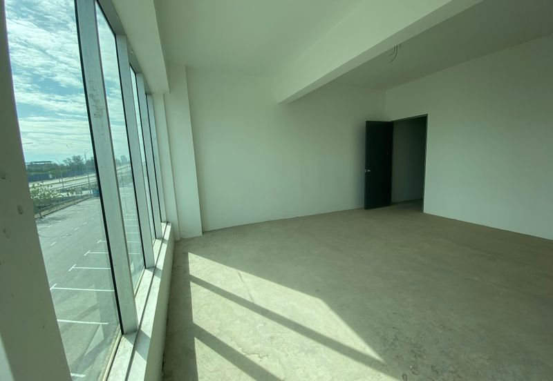 Klebang Brand New Facing Main Road Shoplot To Rent