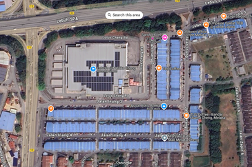 Hot Commercial hub Cheng Lotus 2 Storey Shop 22x70 High Traffic Area