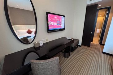 Hatten Suites @ Hatten City