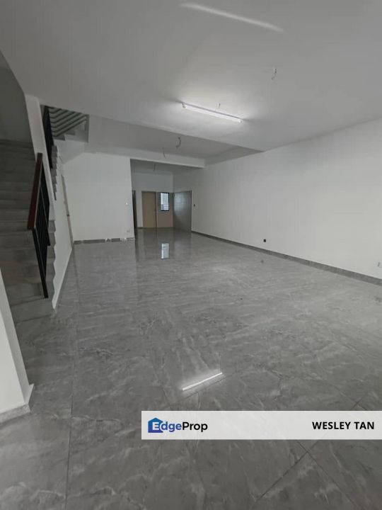 Parkland Bandar Botani Below Value 2 Storey Terrace Freehold 24/7 Gated Guarded Non Bumi, Melaka, Jasin