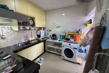 PANGSAPURI MATA KUCHING