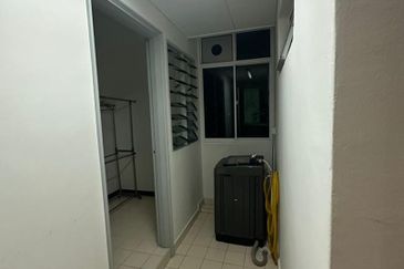 Ocean Palms Condominium