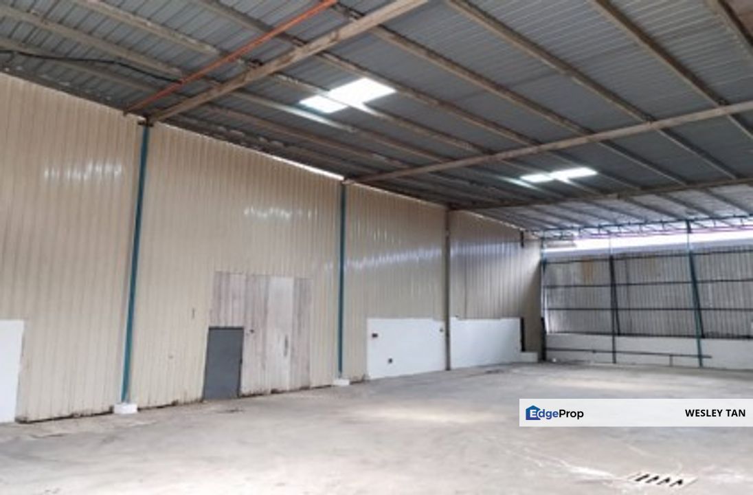  4 Side by Side 31,000sf Factory Warehouse in Bukit Rambai Melaka Rent, Melaka, Bukit Rambai