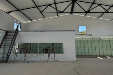 Bukit Cina Roadside Commercial Building Freehold 5,852sf Newly Touched