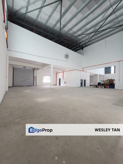  1.5 Storey Semi-D Adjoining Factory 10,800sf in Perindustrian Krubong Newly Build, Melaka, Krubong