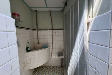 TAMAN BUKIT SERINDIT