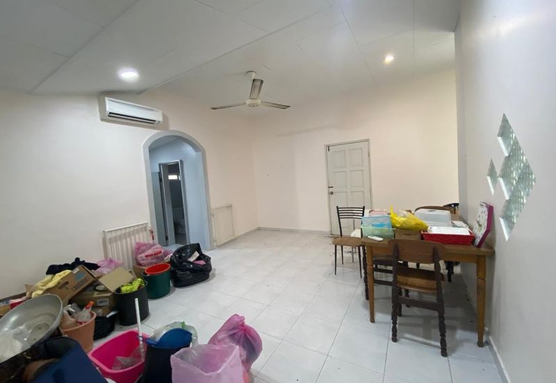 Ujong Pasir Freehold Main Road Facing Land For Sale