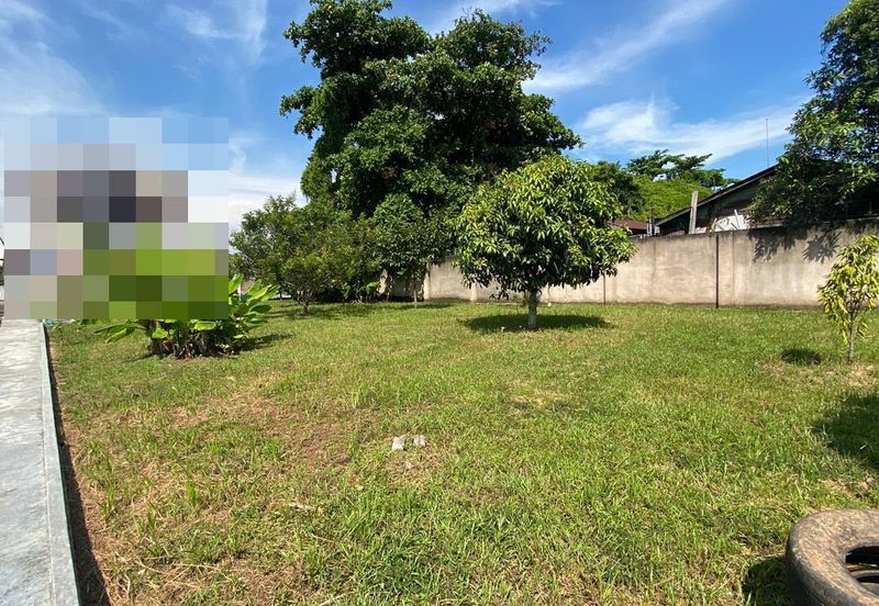 Ujong Pasir Freehold Main Road Facing Land For Sale