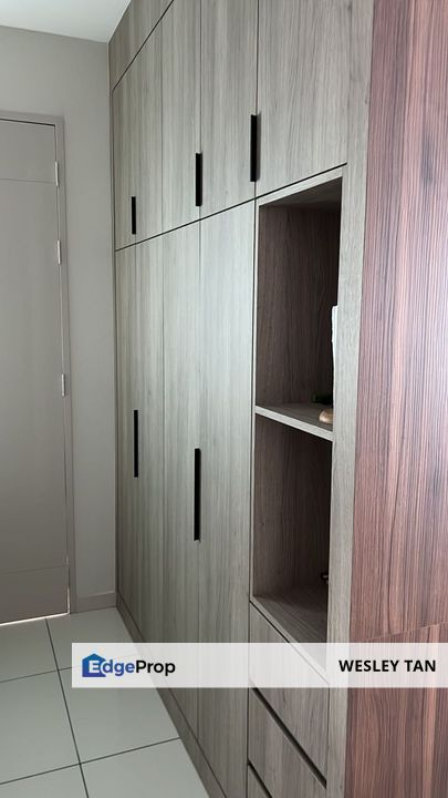 Parkland Residence High floor Pool View 3 Rooms Fully Furnished & Reno, Melaka, Melaka Tengah