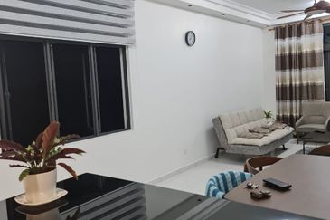 Grand Residence @ Merak Mas