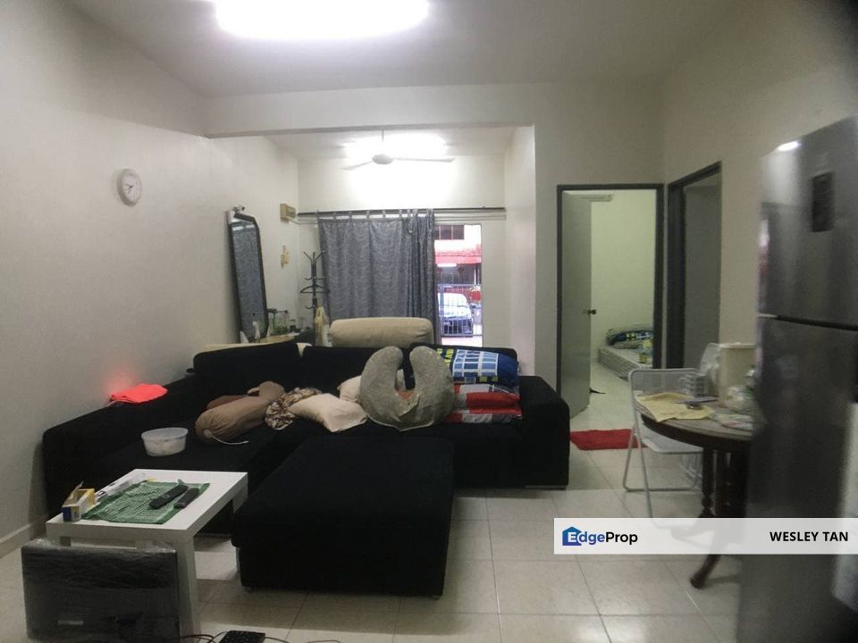  Cheng Ground Floor Townhouse Rm2xxk Freehold Partly Furnished 3 Rooms , Melaka, Cheng