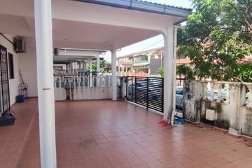 Bukit Beruang Extra Side Below Value  2 Storey Terrace 2,220sqft Non Bumi Sale