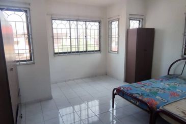 Bukit Beruang Extra Side Below Value  2 Storey Terrace 2,220sqft Non Bumi Sale