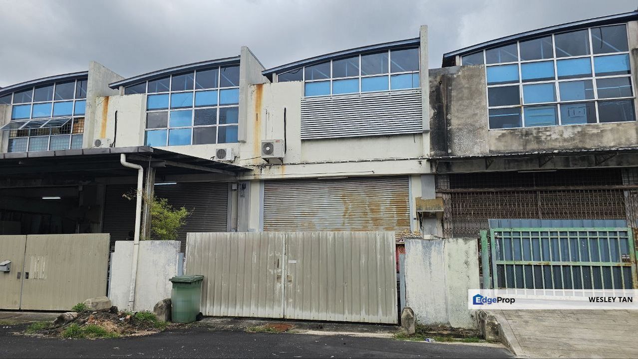Malim Terrace Factory 24x80 Converted to 2 Storey 3 Office Rooms Reno., Melaka, Melaka Tengah