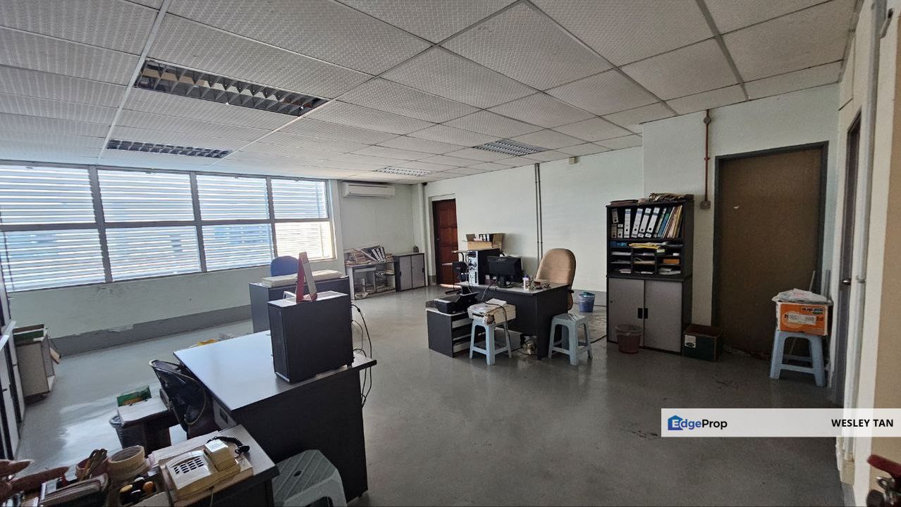Malim Terrace Factory 24x80 Converted to 2 Storey 3 Office Rooms Reno., Melaka, Melaka Tengah