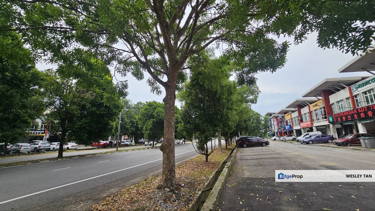 Merdeka Permai 2 Stry Endlot Est 39x86 Shop Facing Mainroad Extra Park, Melaka, Batu Berendam