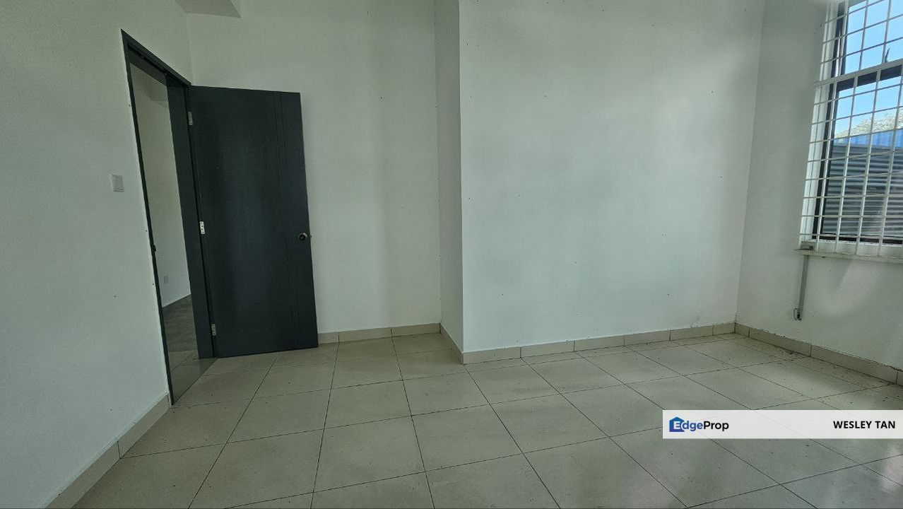 Desa Bertam Extra Large 2 Stry Semi D 40x94 Extra Privacy Freehold 4Rooms Non Bumi FOR SALE, Melaka, Melaka Tengah