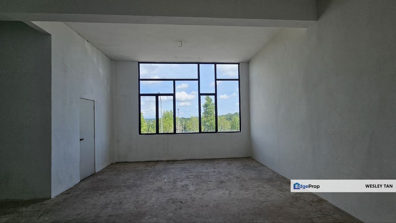 One Krubong Main Road 2 Stry Shop 22x75 Bare & Ready Long Term 1st Flr, Melaka, Krubong