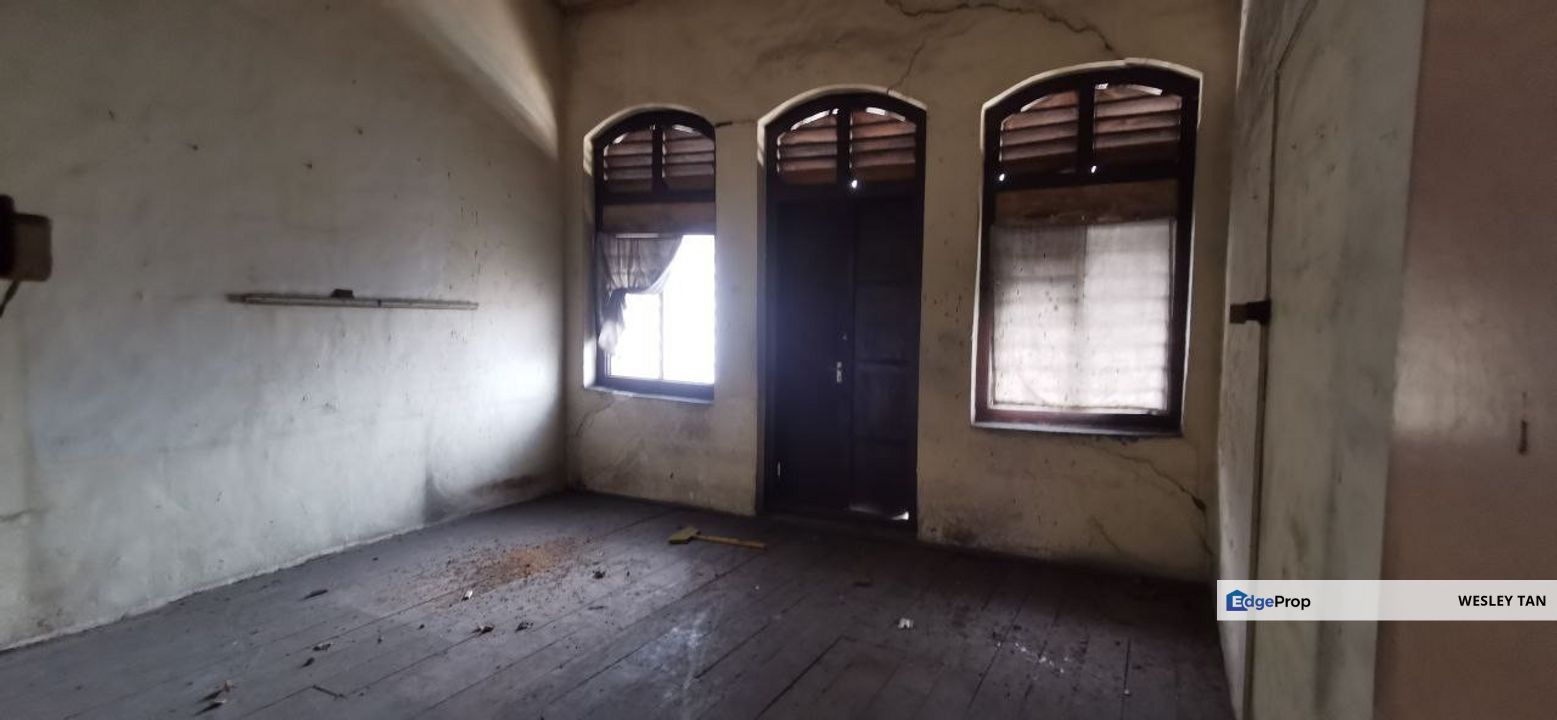 Bukit Cina 2 Storey Pre-war Jonker Unesco Shop 1,400sf Road Side Bare, Melaka, Melaka Tengah