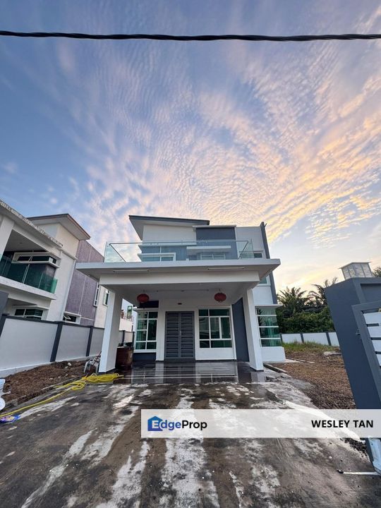 Freehold 2 Storey Bungalow Corner 9,500sqft Fully Renovated & Furnished Near Cheng Lotus 5mins, Melaka, Cheng