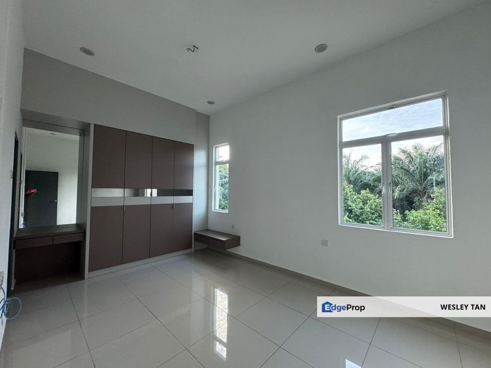 Freehold 2 Storey Bungalow Corner 9,500sqft Fully Renovated & Furnished Near Cheng Lotus 5mins, Melaka, Cheng