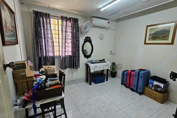 Taman Seri Cempaka, Peringgit