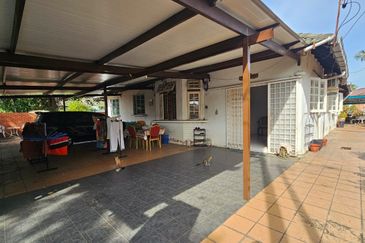 Taman Seri Cempaka, Peringgit