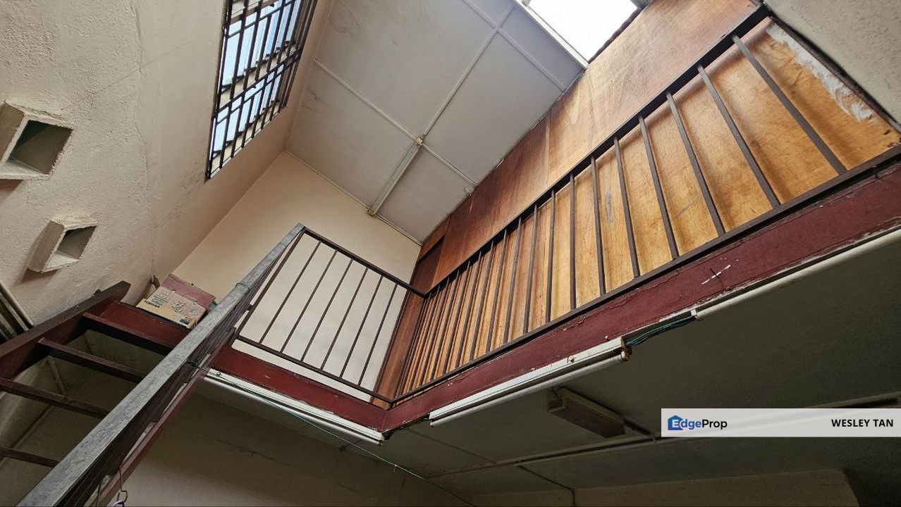 Kampung 7 Below Value Freehold 1.5 Storey Terrace Non Bumi 5mins Aeon, Melaka, Melaka Jaya