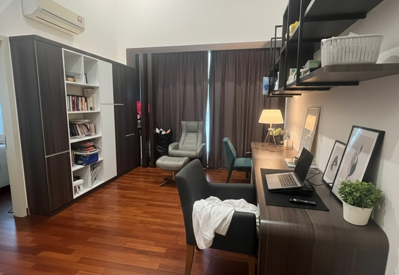 One Krubong 2 Storey Endlot Fully Reno Freehold Furnished Fitted 32x70