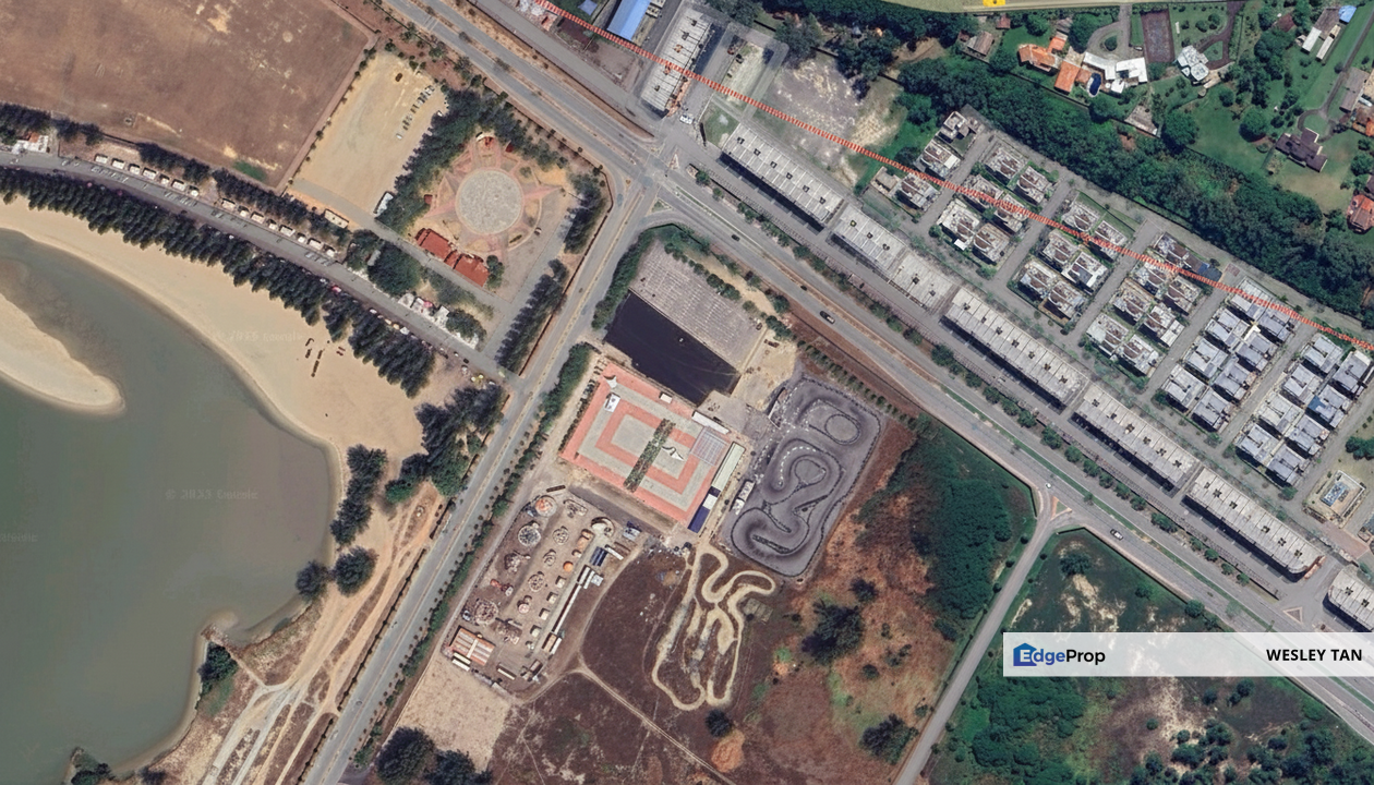 3 Storey Klebang Utama Shop 22x70 Facing Mainroad Opposite Mocity Park, Melaka, Klebang