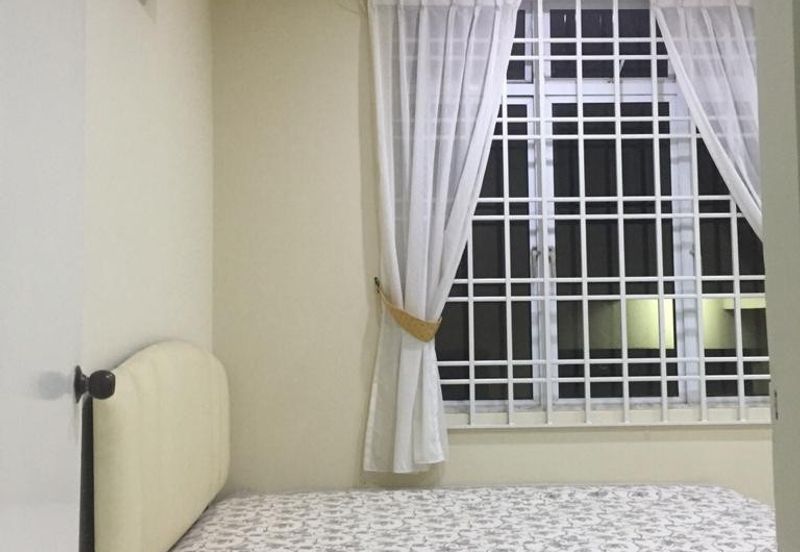 KONDOMINIUM SERI BAYAN