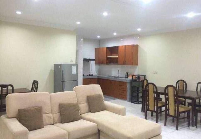 KONDOMINIUM SERI BAYAN