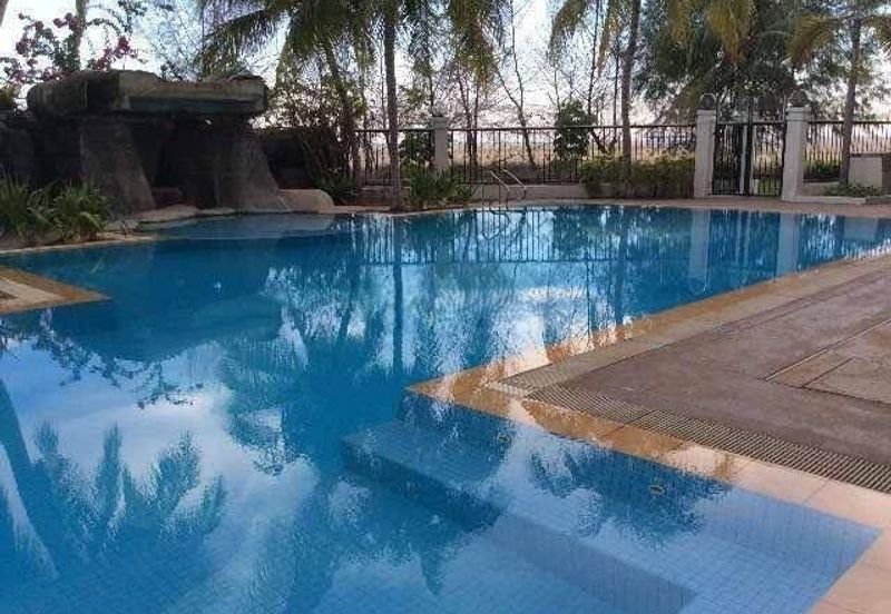 KONDOMINIUM SERI BAYAN