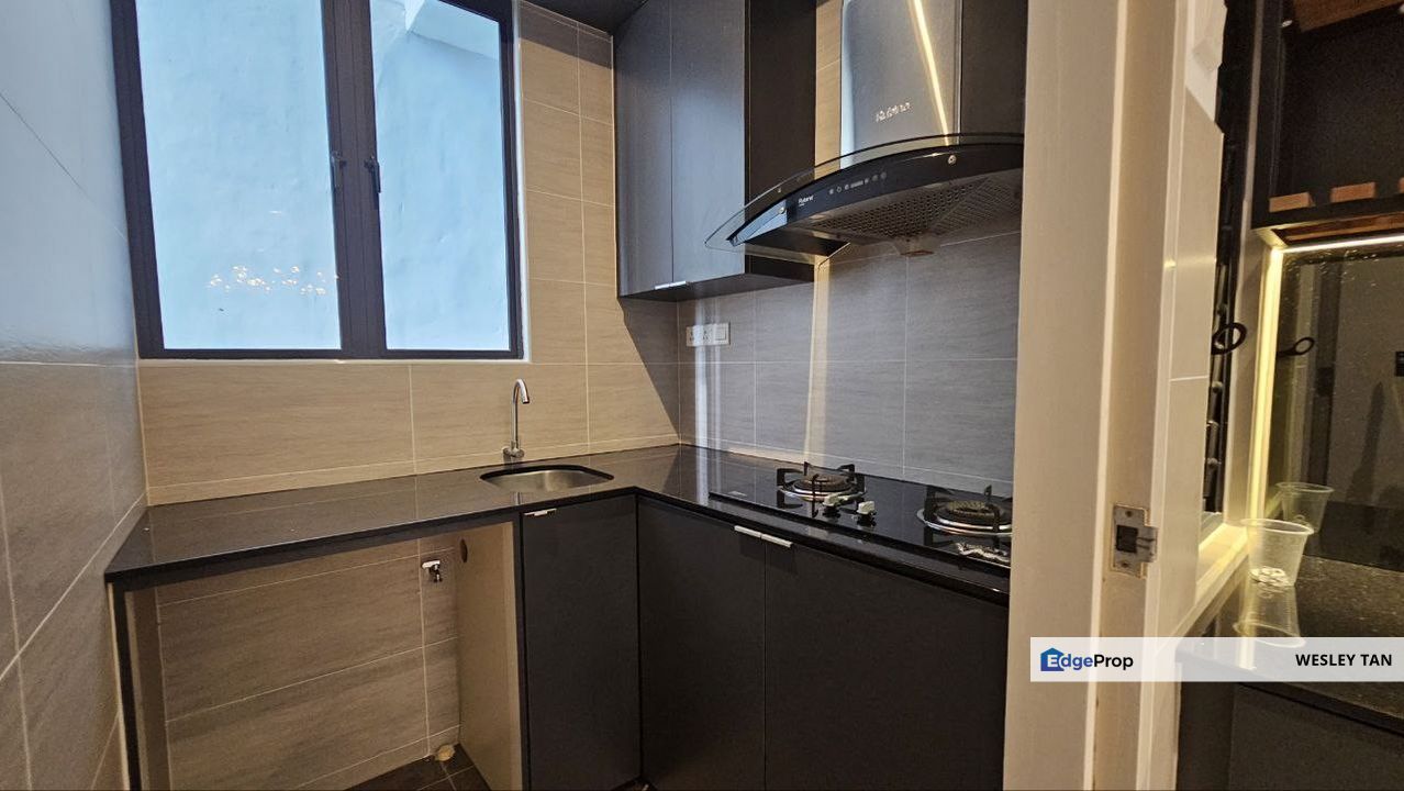 Atlantis Kota 3 Rooms 3 Baths Fully Fitted Encore Seaview 3 parking Mid high floor , Melaka, Melaka Tengah