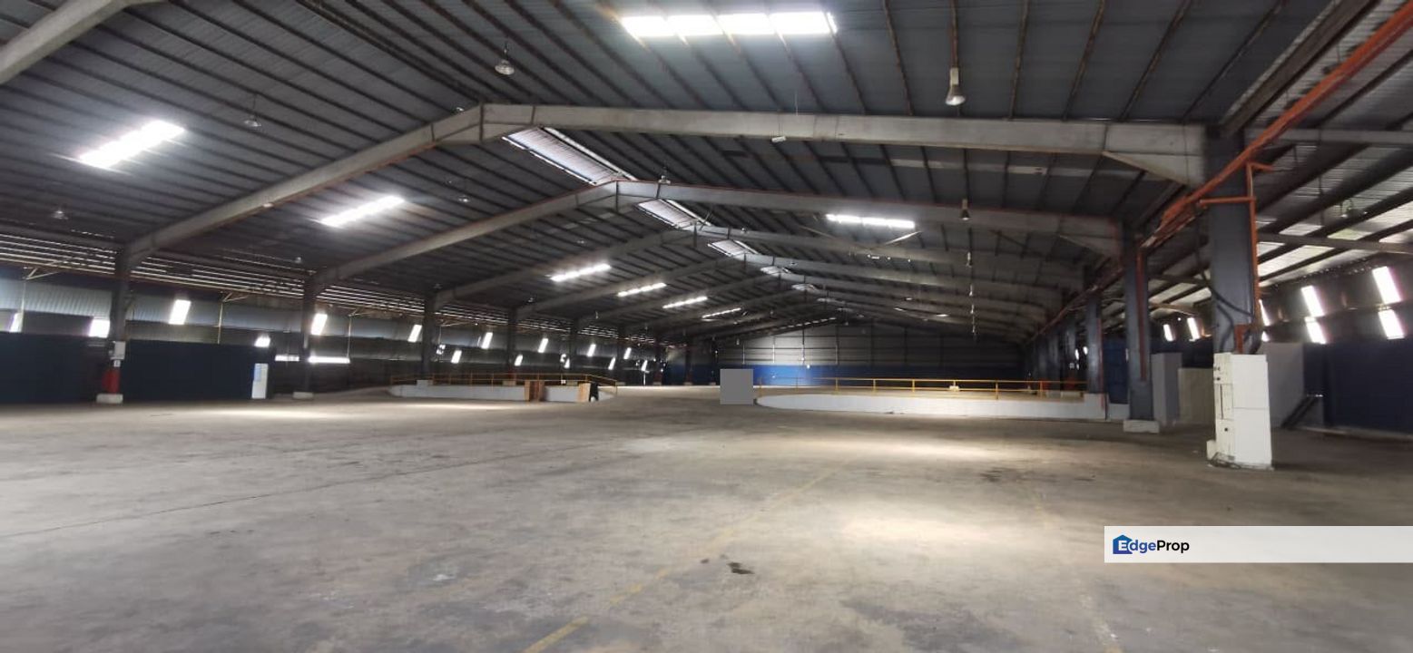 Bukit Rambai Warehouse For Rent With Loading Bay, Melaka, Bukit Rambai