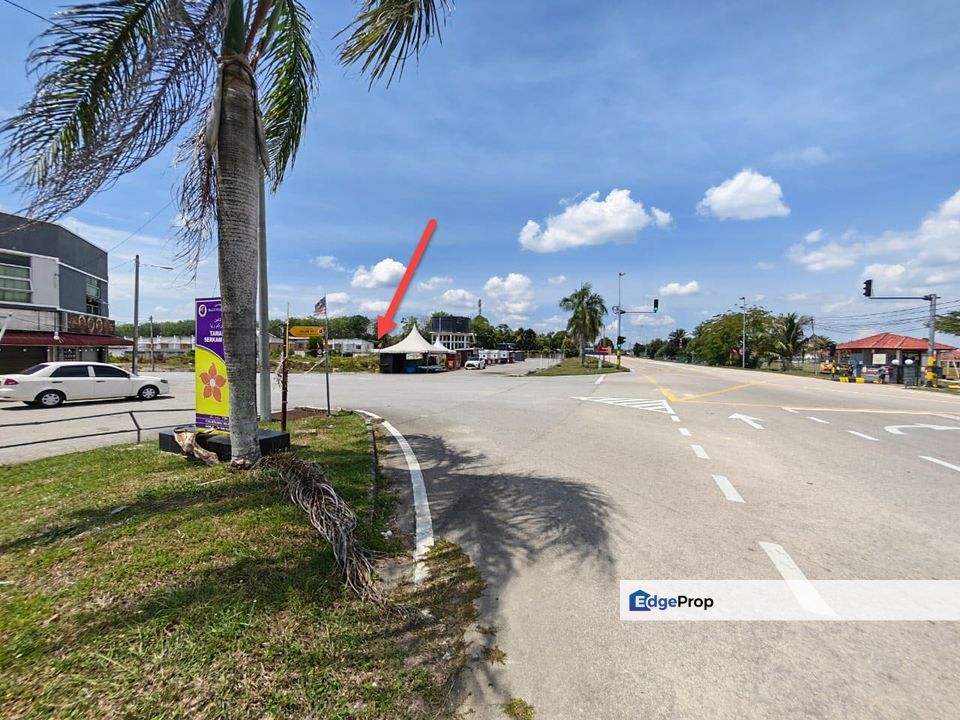 Freehold Petrol Station Land in Serkam, Merlimau, Melaka For Sale, Melaka, 