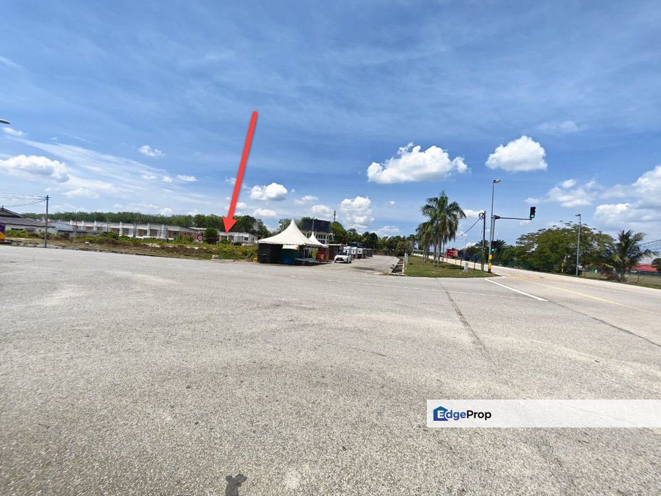 Freehold Petrol Station Land in Serkam, Merlimau, Melaka For Sale, Melaka, 