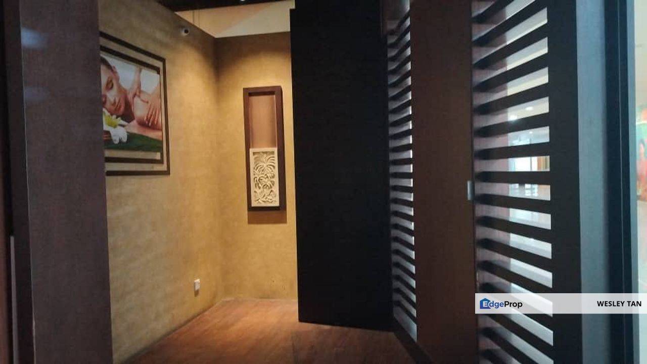 Hatten Square Retail Lot for Rent, Melaka, Melaka Raya