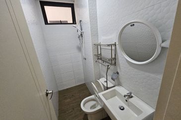 The Quartz Residence