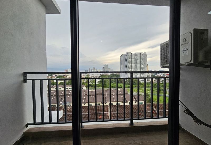 The Quartz Residence