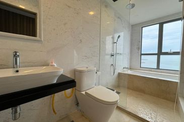 Silverscape Luxury Residences