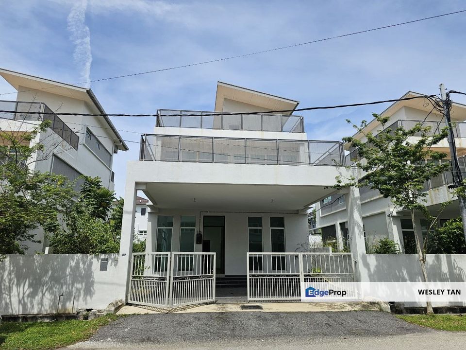 For Sale 2.5 Storey Zero Lot Bungalow @ Taman Nuri Durian Tunggal, Melaka, Durian Tunggal