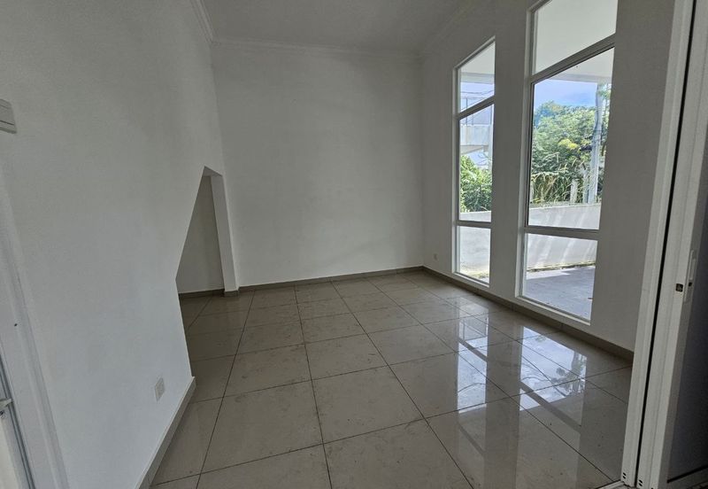 For Sale 2.5 Storey Zero Lot Bungalow @ Taman Nuri Durian Tunggal