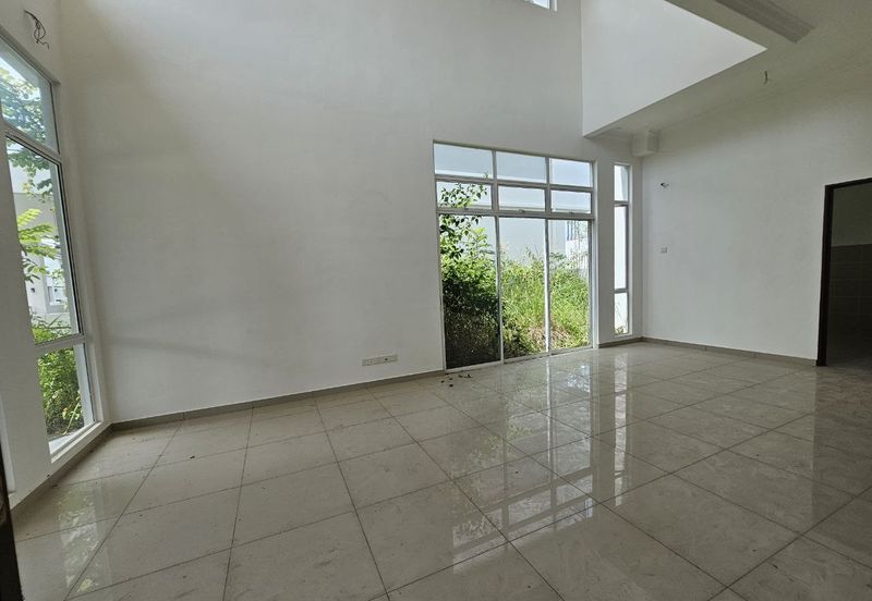 For Sale 2.5 Storey Zero Lot Bungalow @ Taman Nuri Durian Tunggal