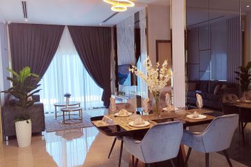 Fresh condo that offers a modern lifestyle with top-notch amenities in a great spot for city living.