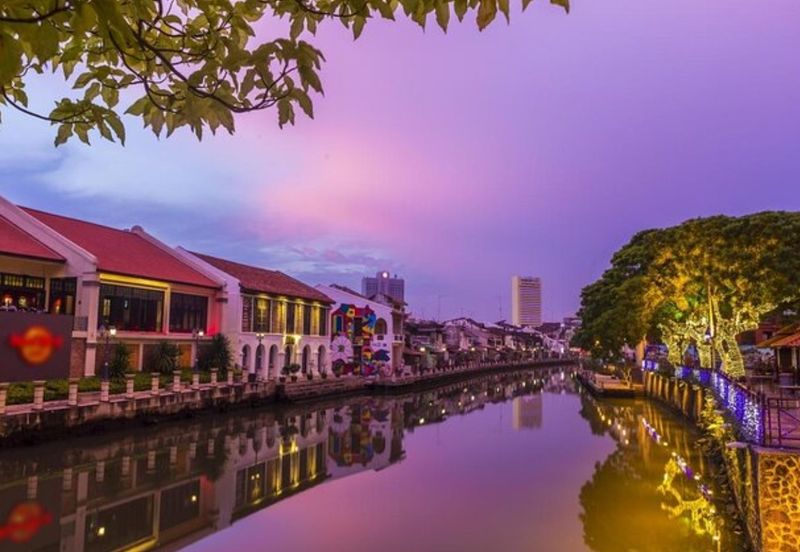 Budget Hotel near Jonker Street for sale.